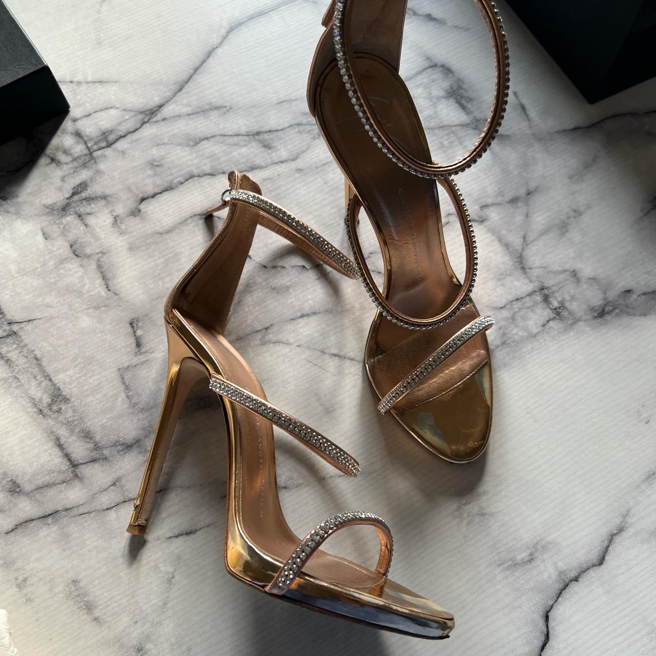 Gold best sale giuseppe heels