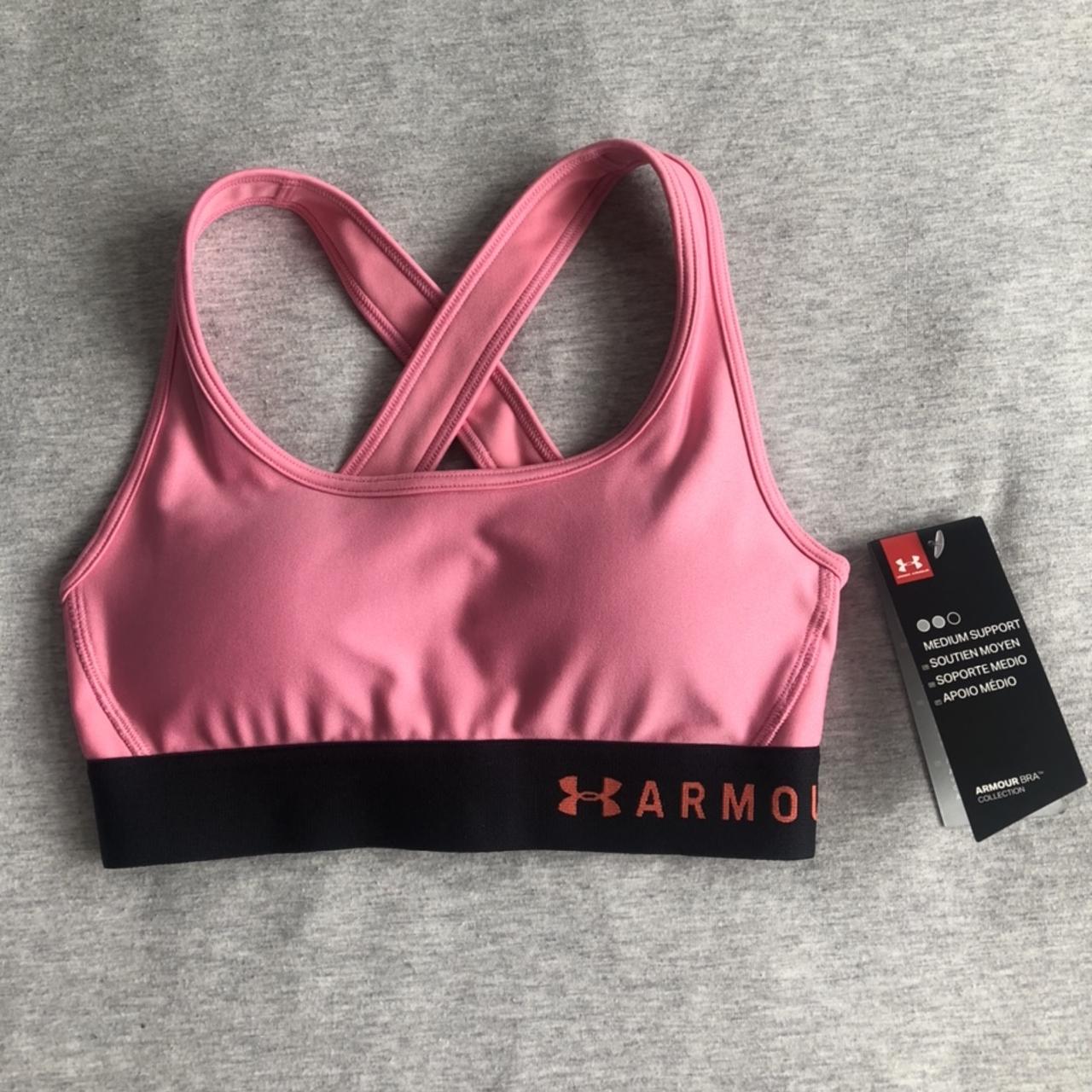 Pink under armour sports bra 💕 Size XS (size 6-8) - Depop