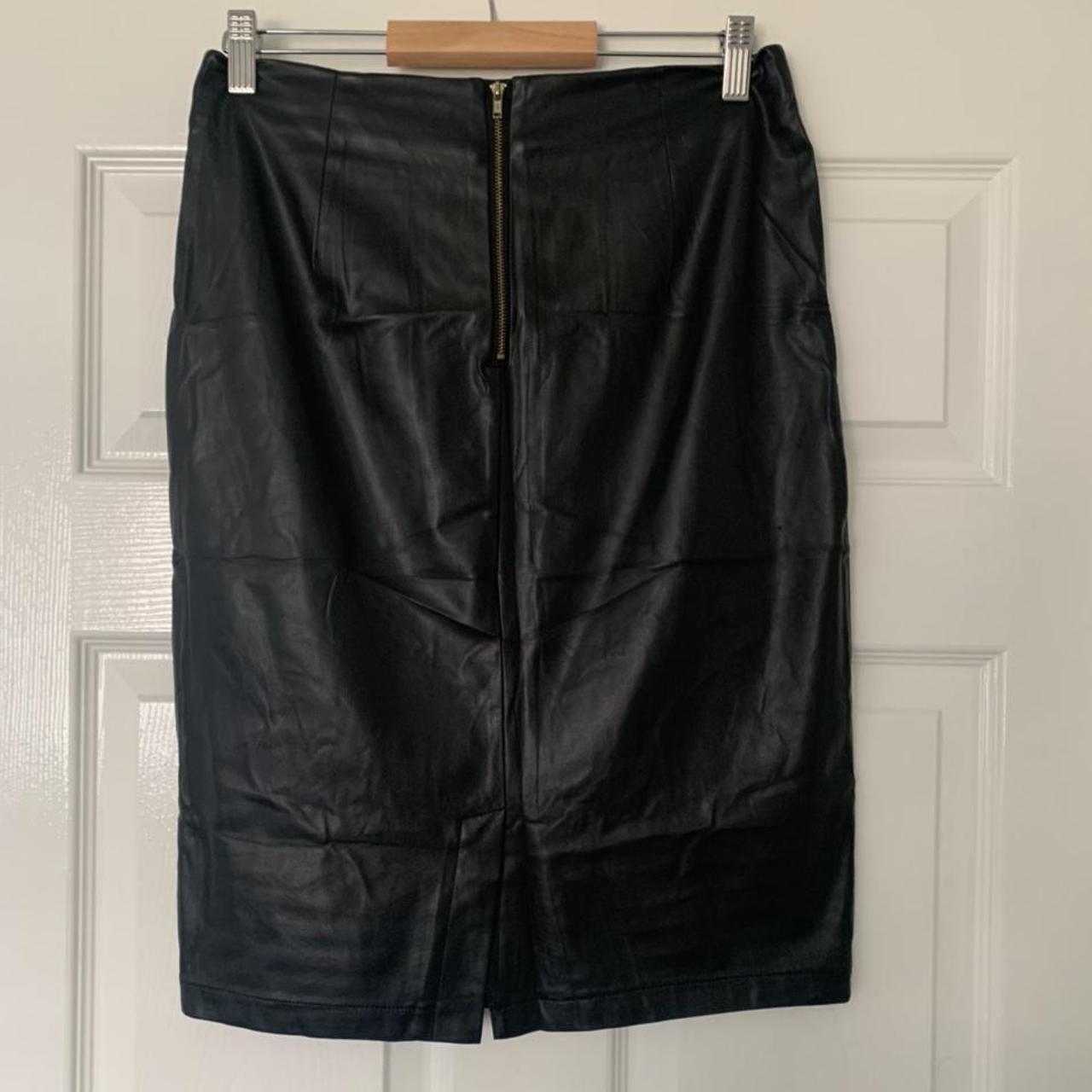 Faux leather skirt outlet creases