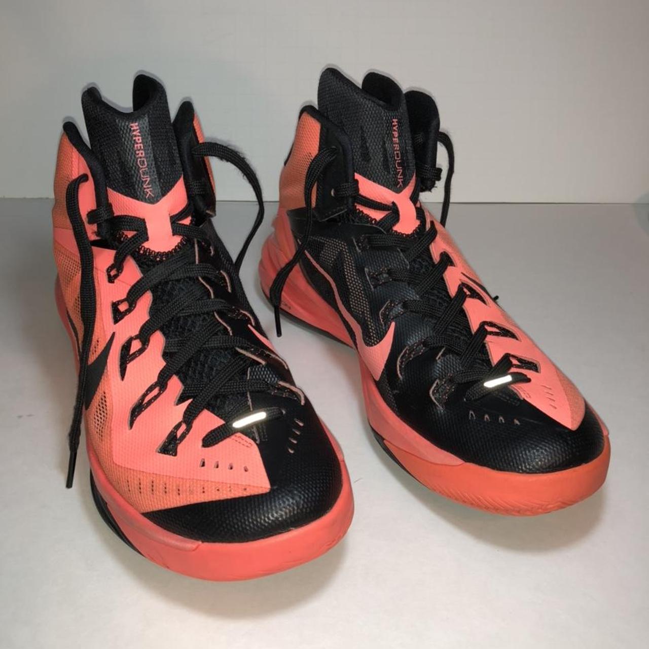 Nike hyperdunk store pink and black