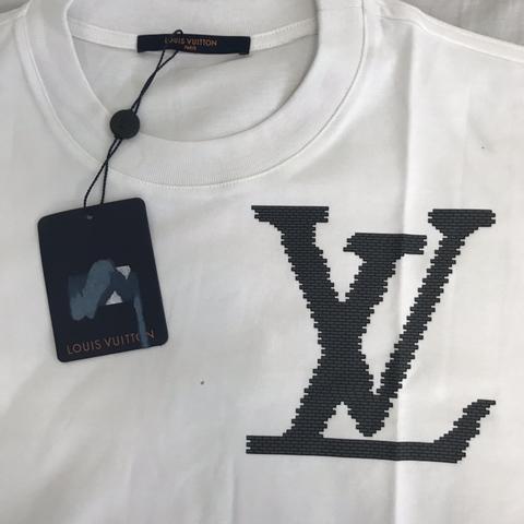 Louis Vuitton T-shirt 100% authentic. Size - Depop