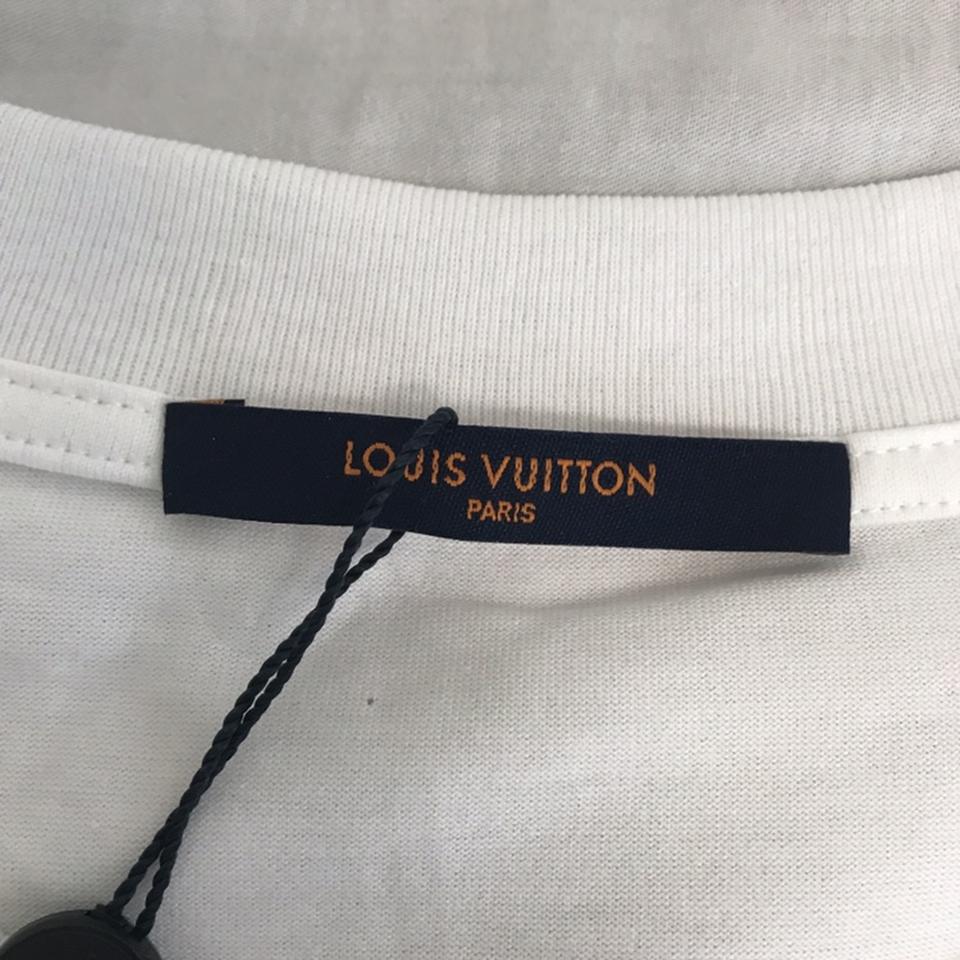 💯 authentic Louis Vuitton réversible logo tshirt - Depop