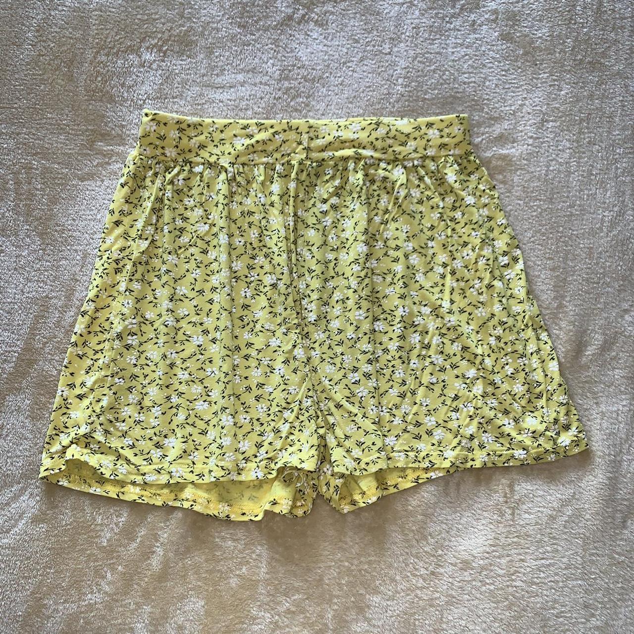 Pretty Little Thing - Floral Shorts Yellow Ditsy... - Depop