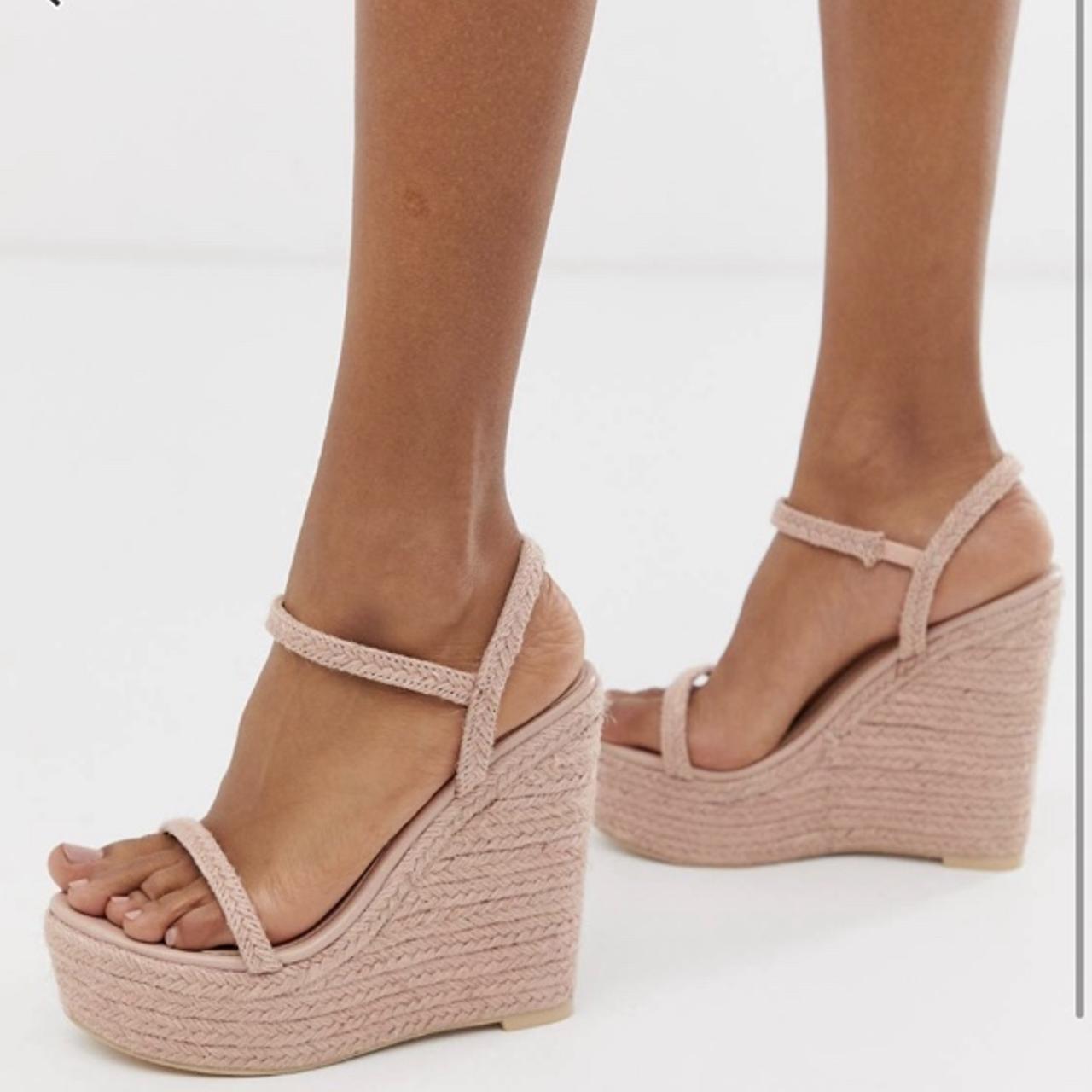 Simmi wedges on sale