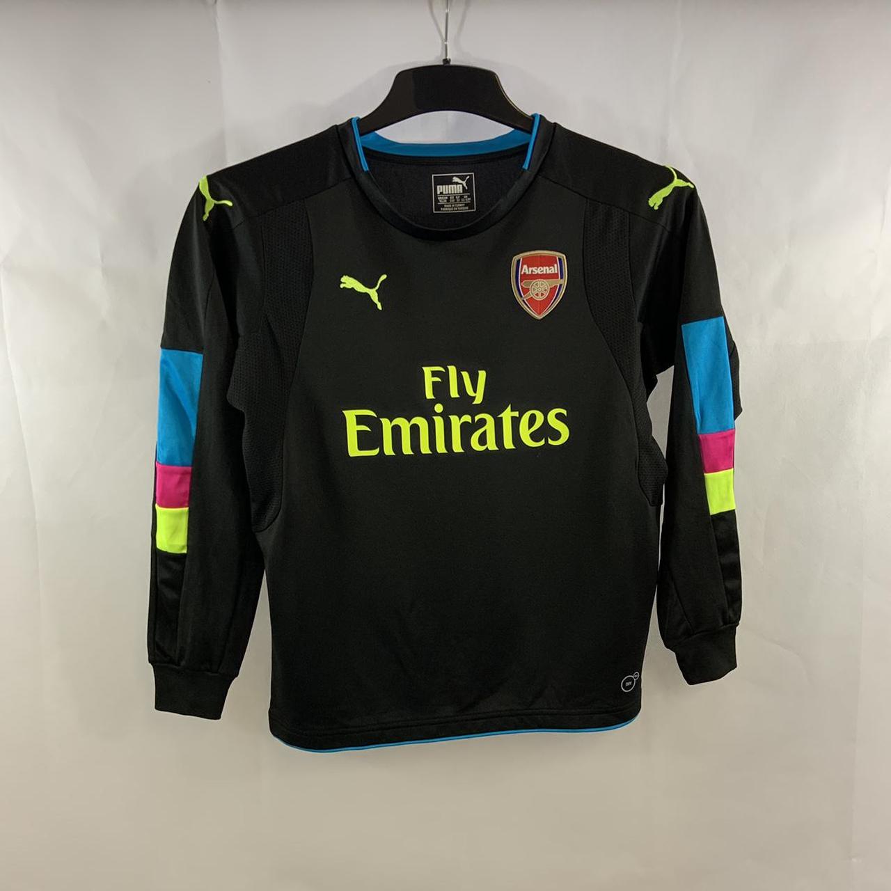 arsenal gk shirt