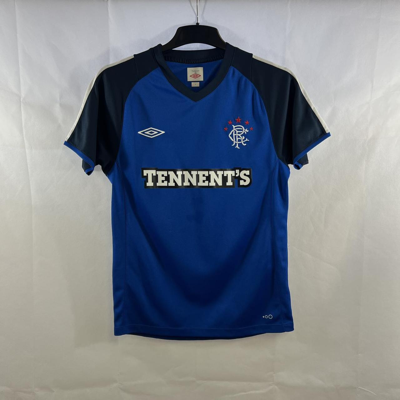 Rangers Training Football Shirt 2010/11 Adults Small... - Depop