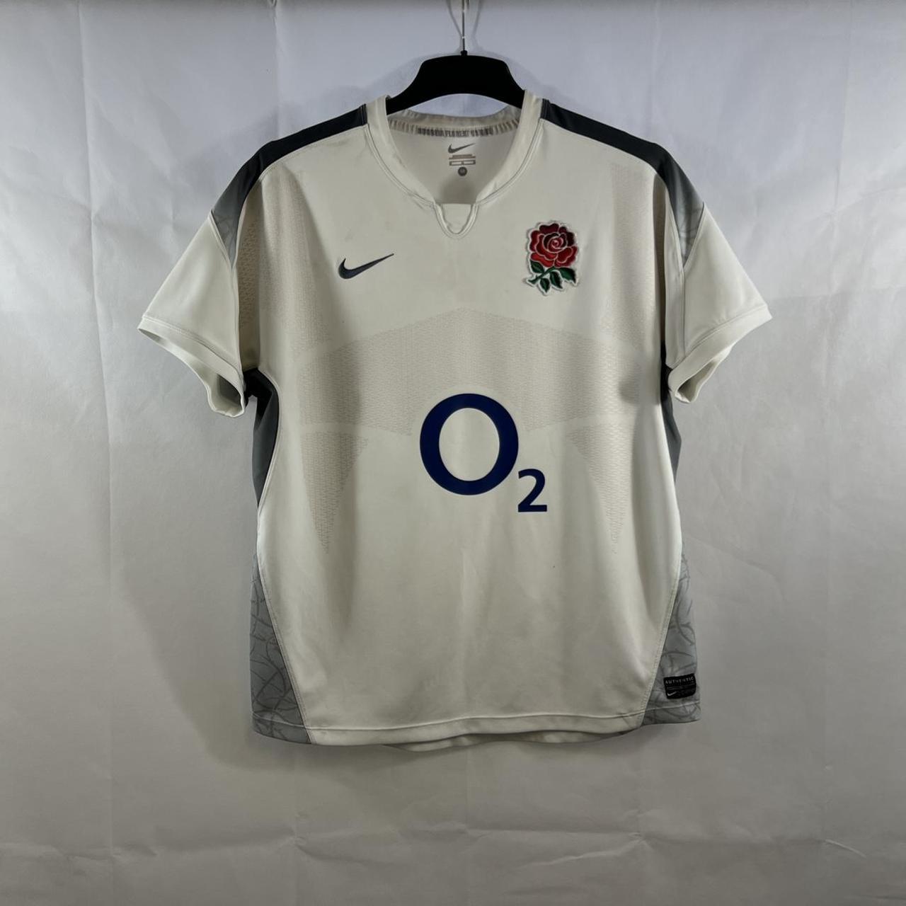 England Home Rugby Shirt 2010/11 Adults Medium Nike... - Depop