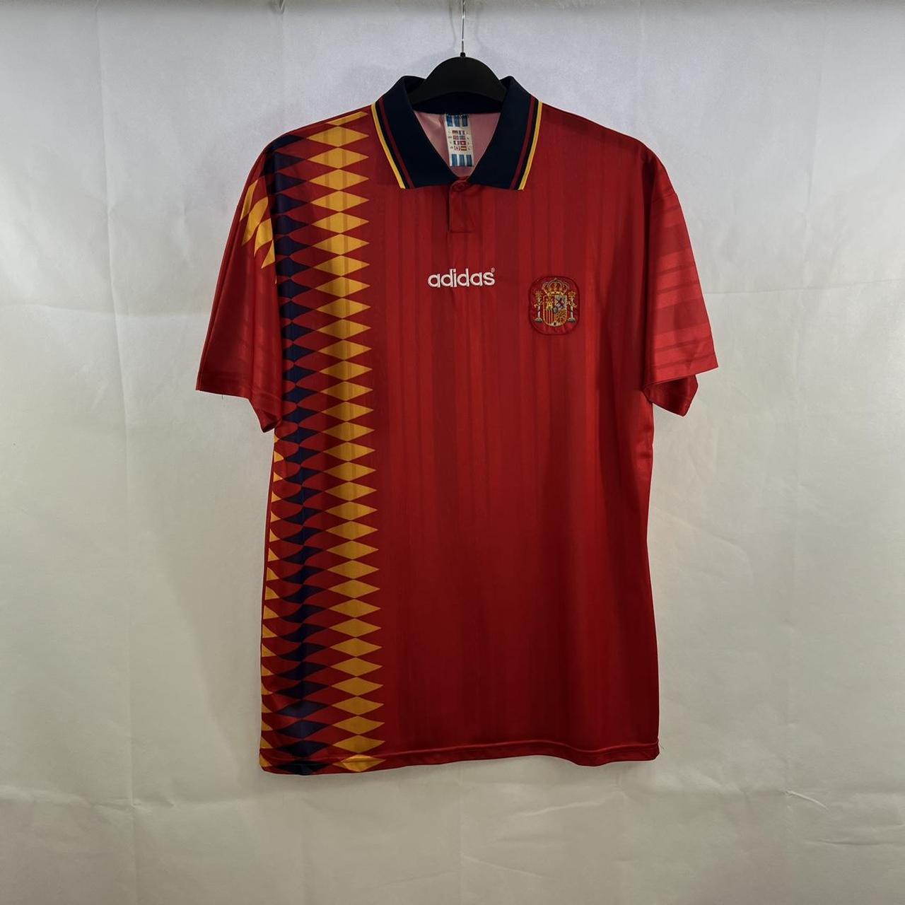 Spain Home Football Shirt 1994/96 Adults Large... - Depop