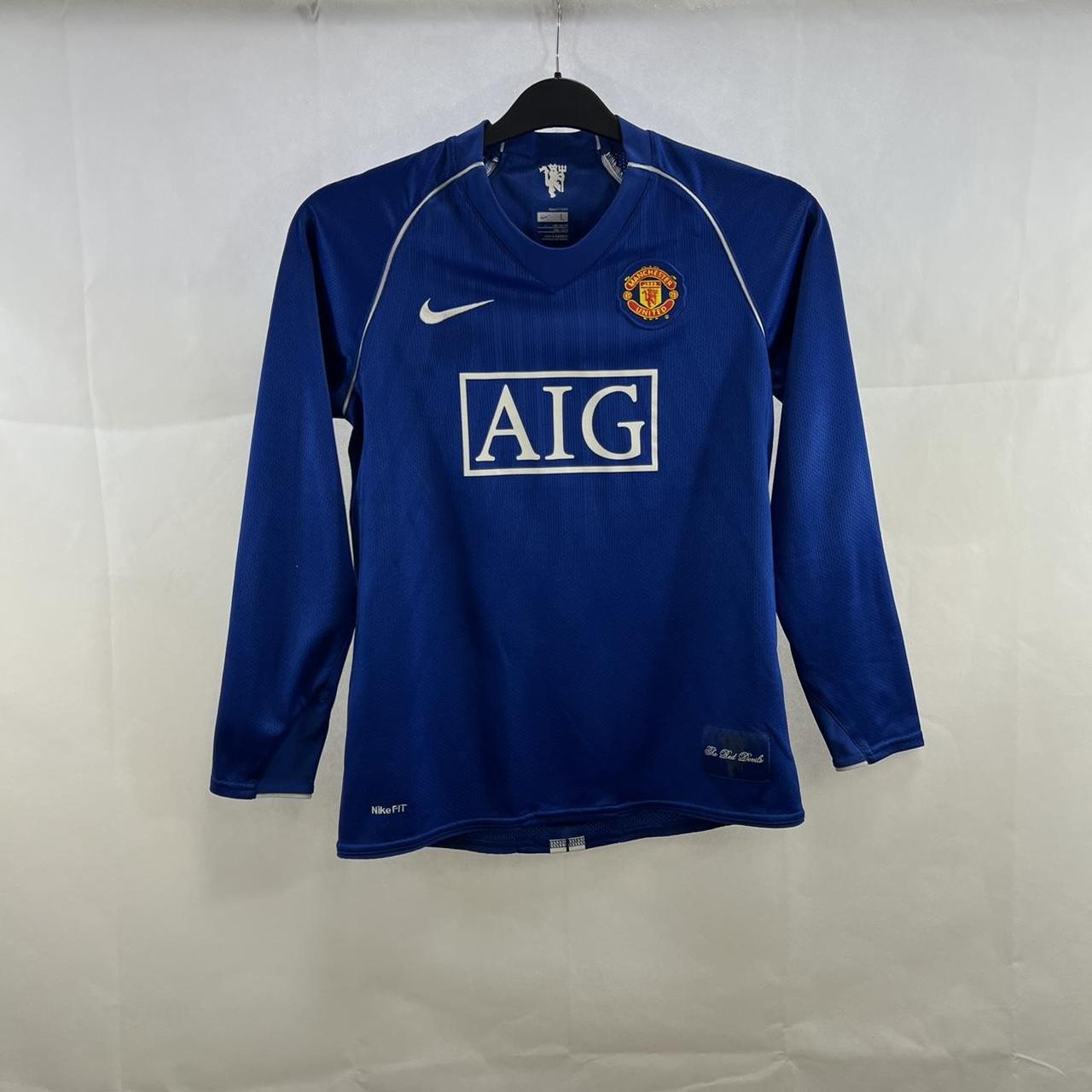 Manchester United GK Football Shirt 2007/08 Large... - Depop