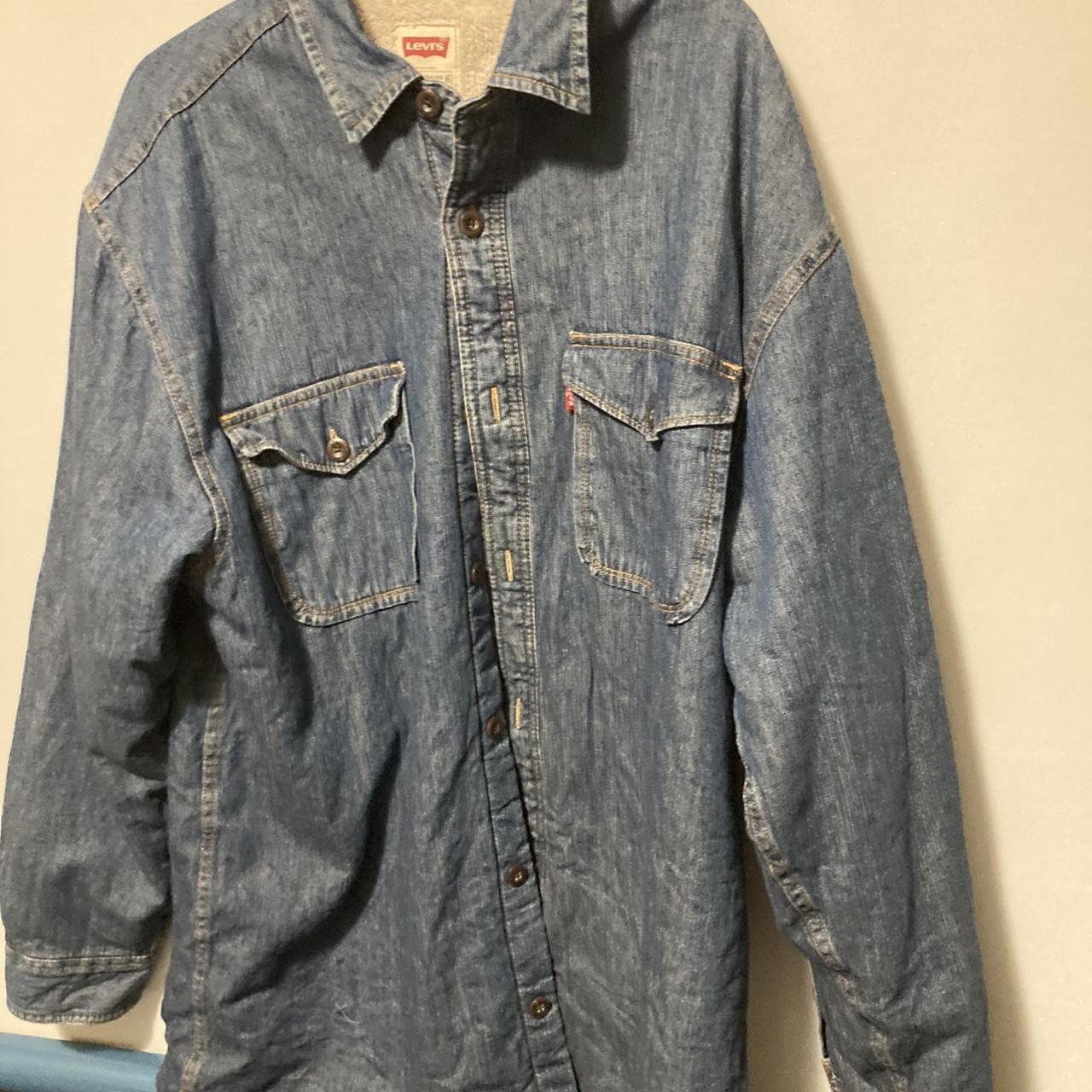 Levi’s Denim Shirt Size Large - Depop