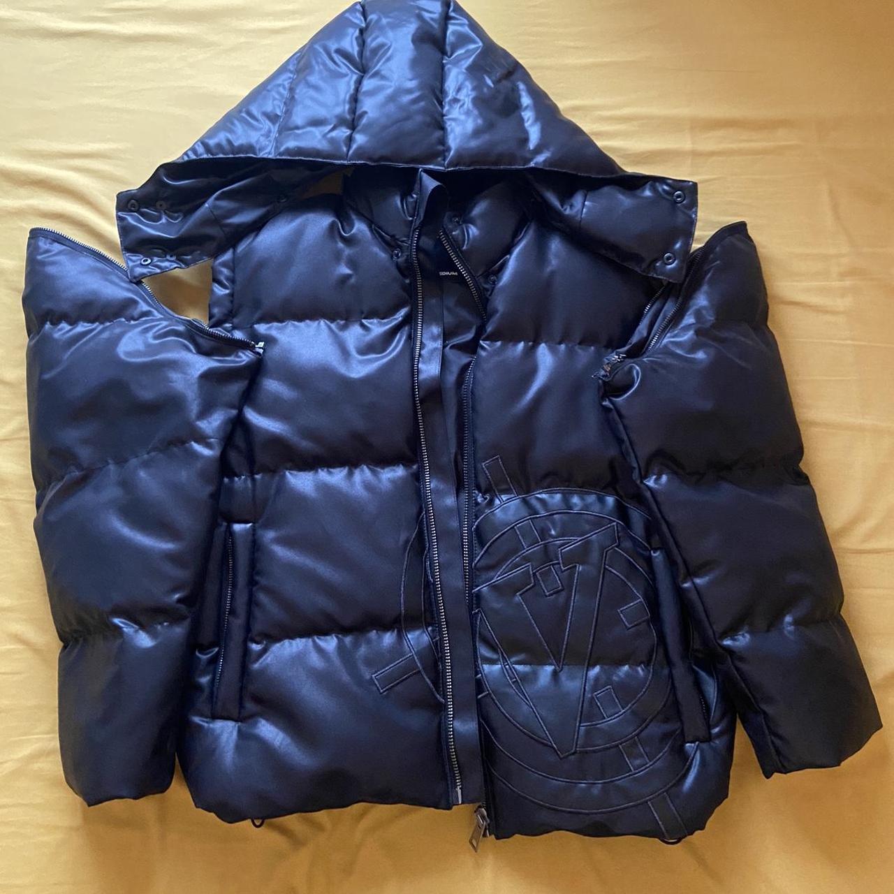 VICINITY PUFFER BLACK SOLD OUT - SIZE M... - Depop