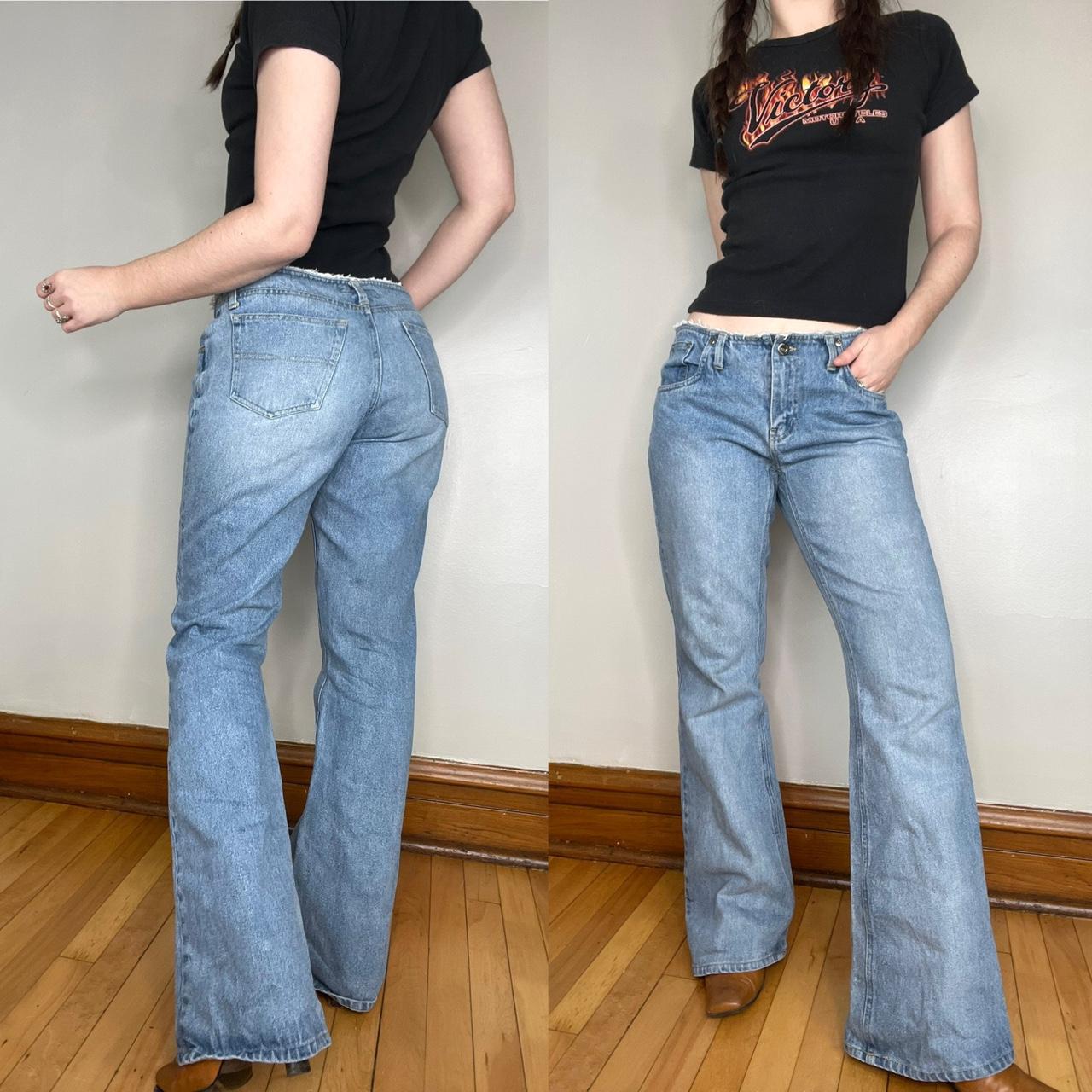 Y2K low rise flare jeans by Hydraulic The “it”... - Depop