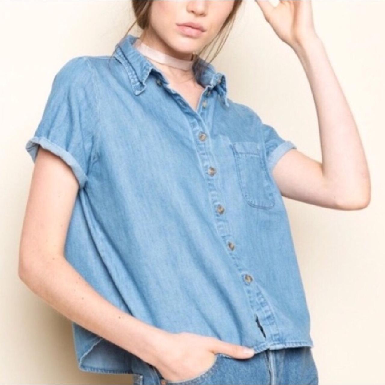 BRANDY MELVILLE WOMEN'S CAP SLEEVE BUTTON UP RIB T-SHIRT BLUE ONE SIZE