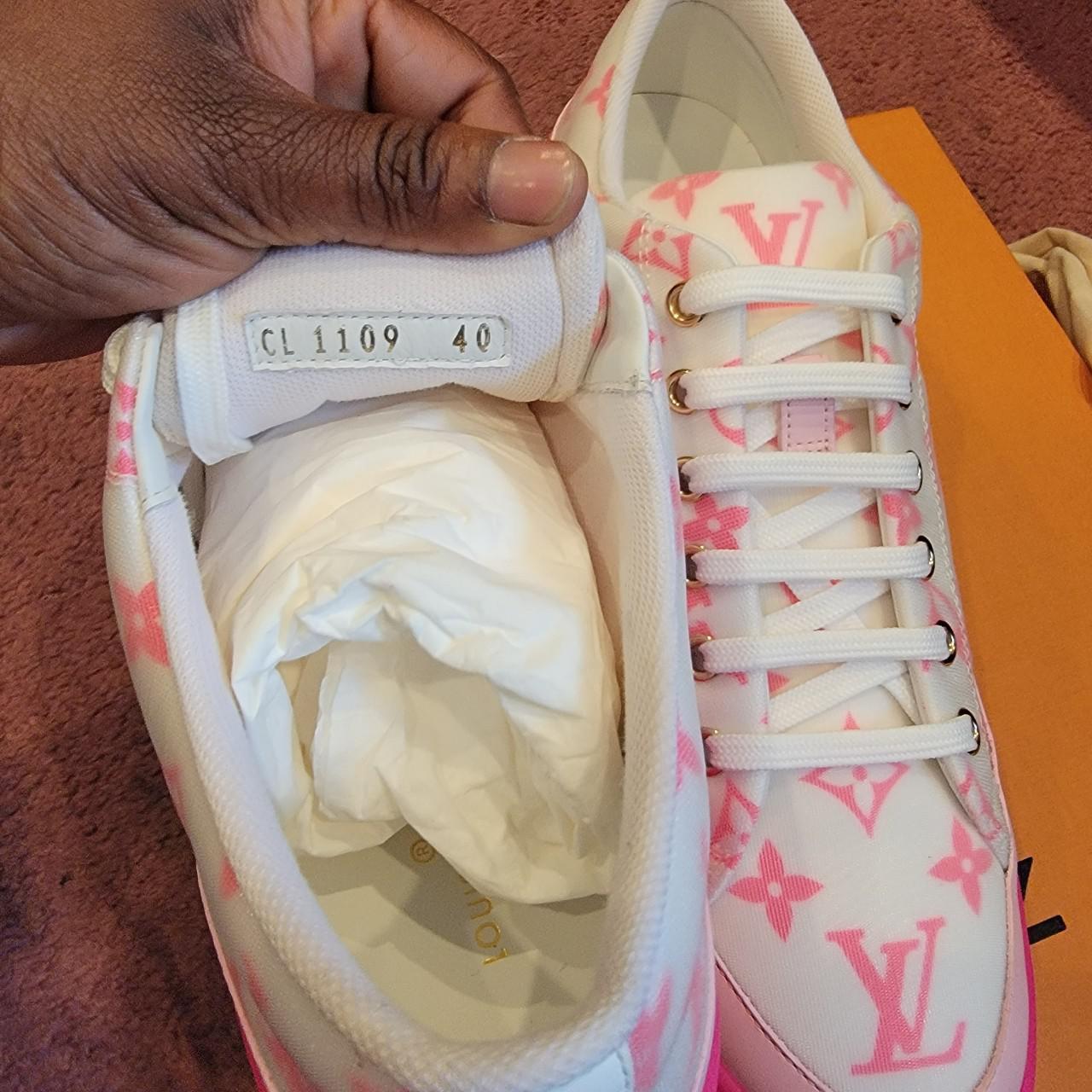 Pink and white time out Louis Vuitton sneakers size - Depop
