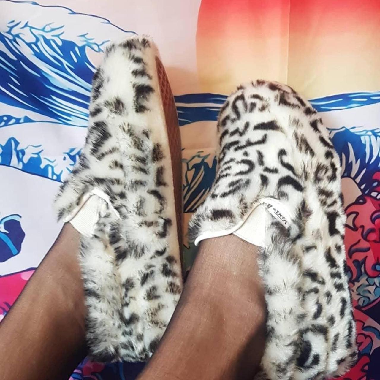 Black vans shop with cheetah fur