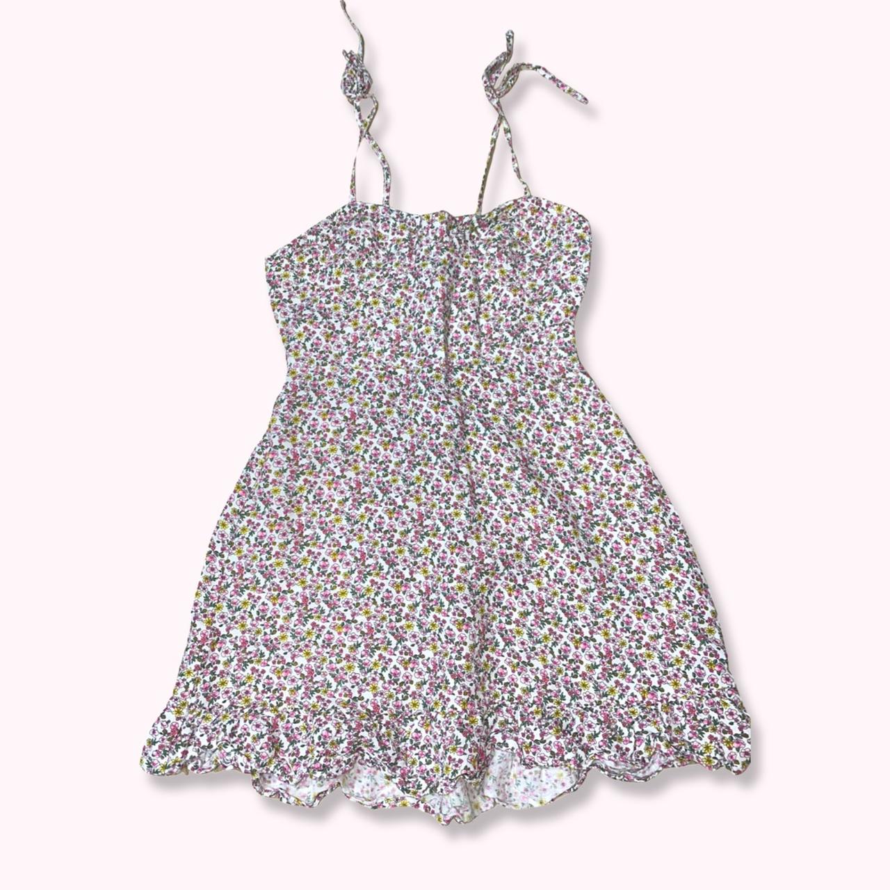 Forever 21 linen woven floral halter dress - size... - Depop