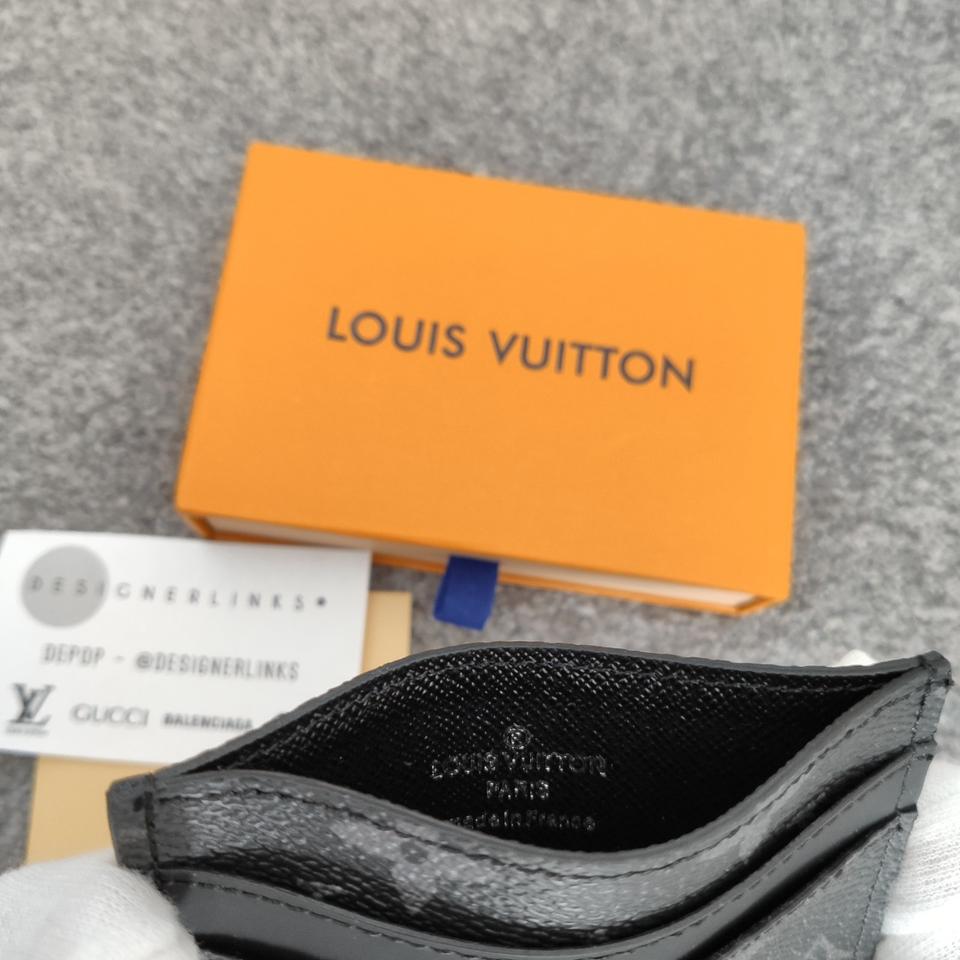 Louis Vuitton Monogram reverse card holder In very - Depop
