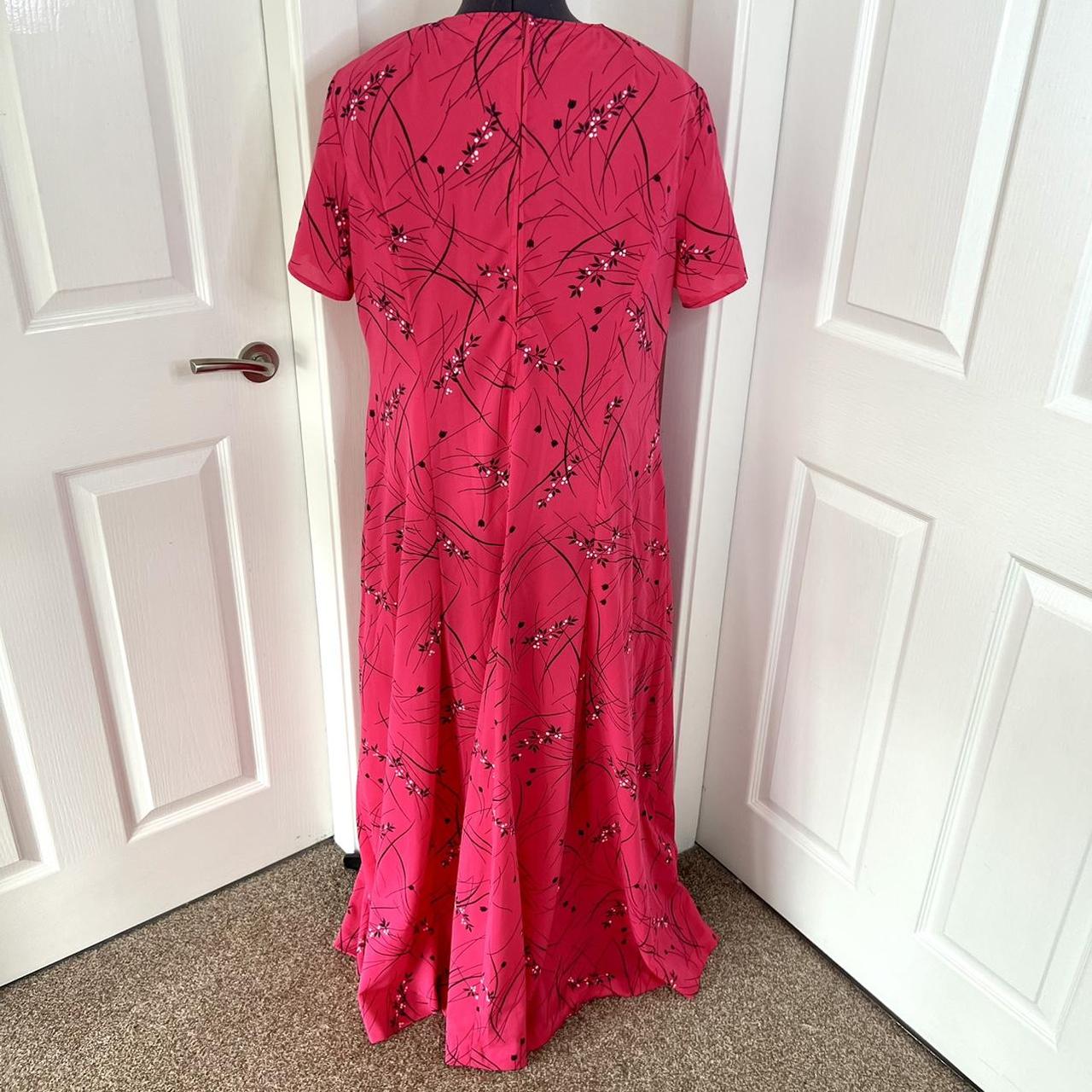 Vintage bright pink floral dress. XL approx UK 16/18... - Depop