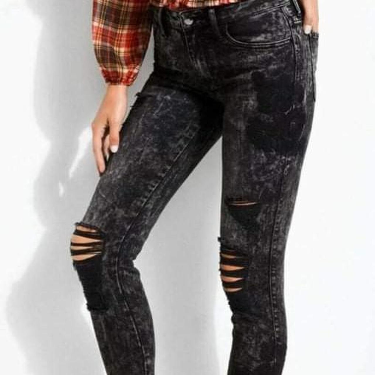 guess embroidered skinny jeans