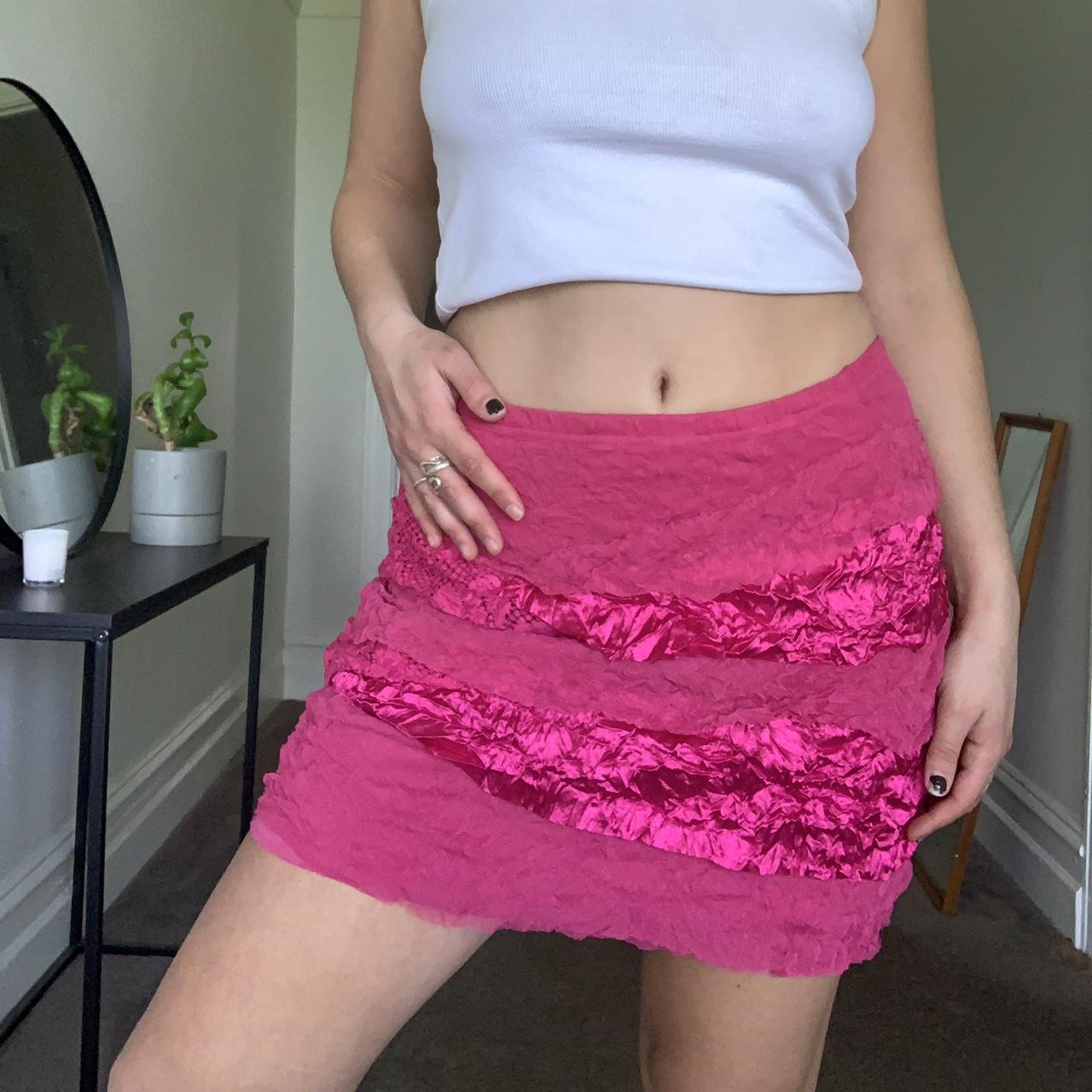 Y2K pink mini skirt! This sooo cute and... Depop