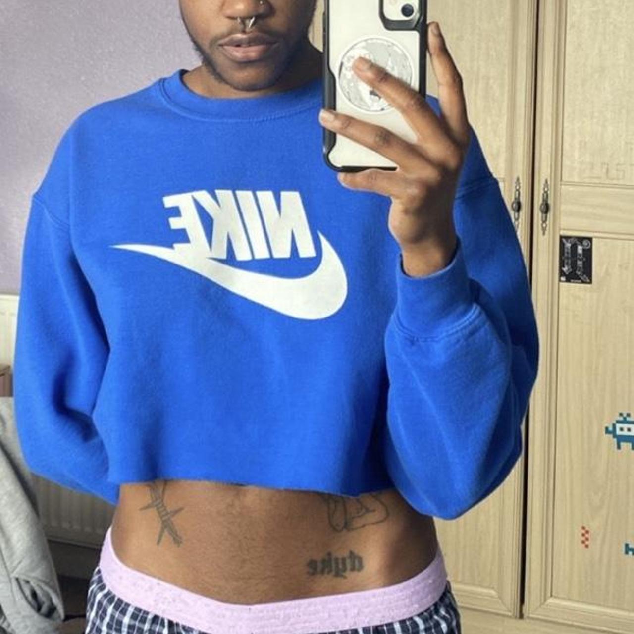 royal blue nike crop top