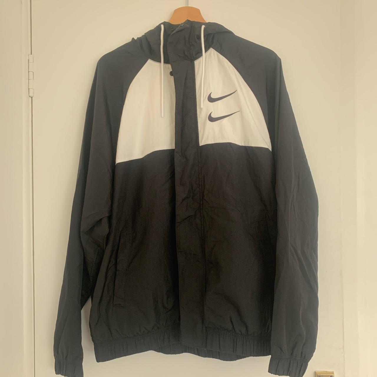 Nike Men's Black and White Jacket | Depop