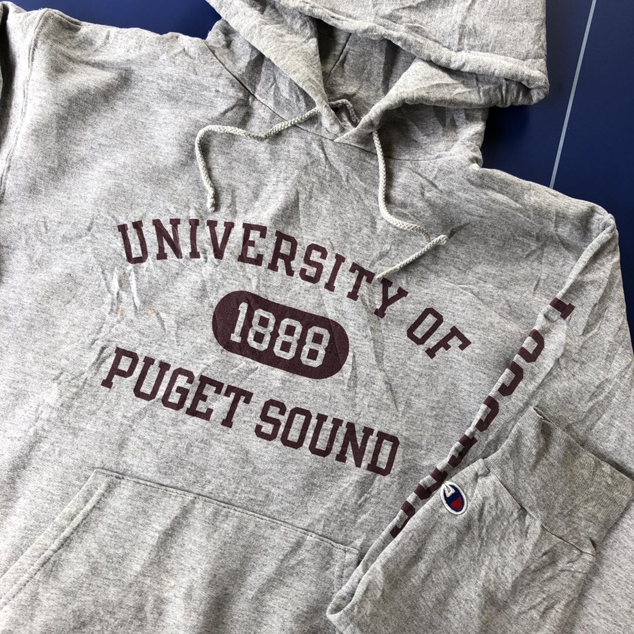 University of store puget sound sweatshirt