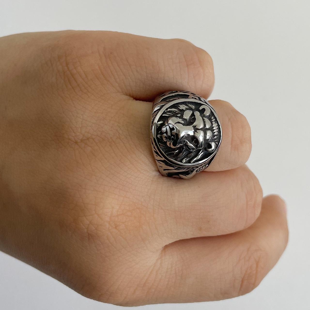 Stainless steel sale lion ring