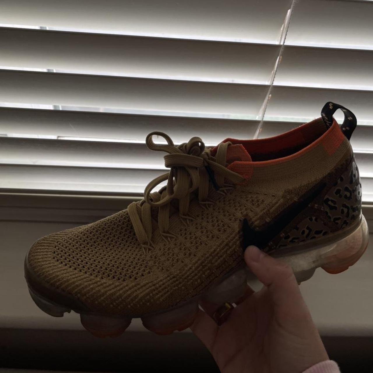 Tan and orange vapormax online