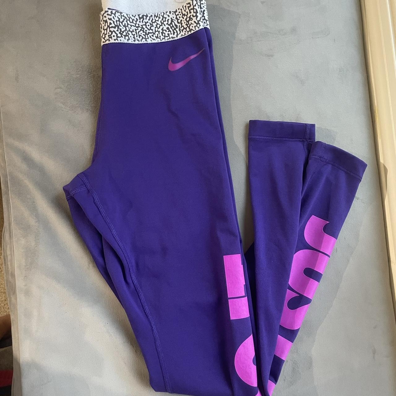 womens purple nike leggings