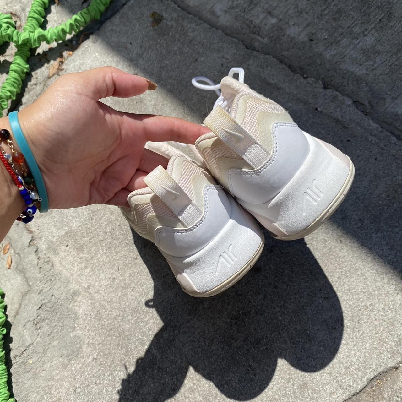 womens air max 200 pink