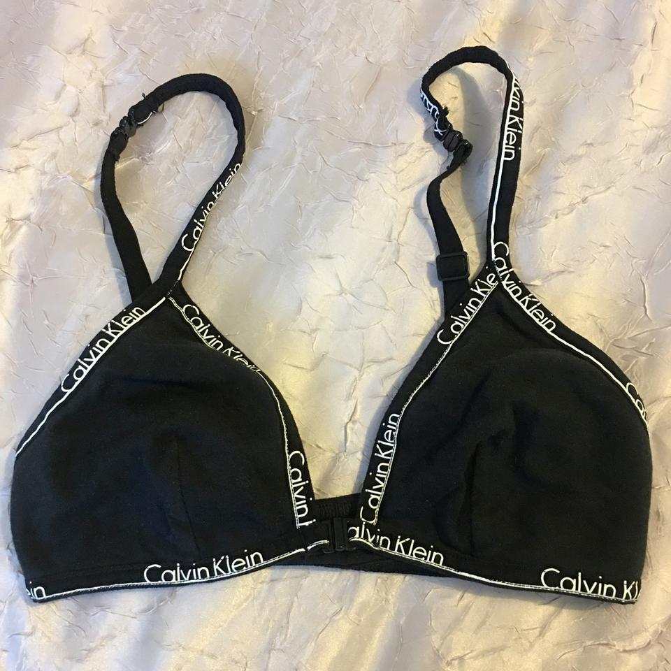 Wireless Bra - Calvin Klein New w/ tags Built-in - Depop