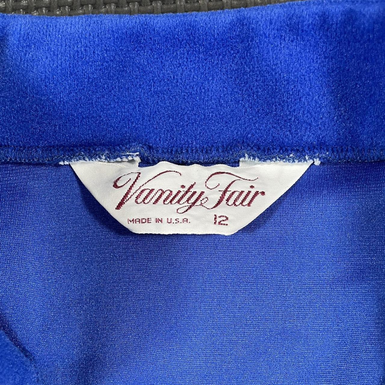 Vintage Vanity Fair House Dress Womens Sz 12 Fleece... - Depop