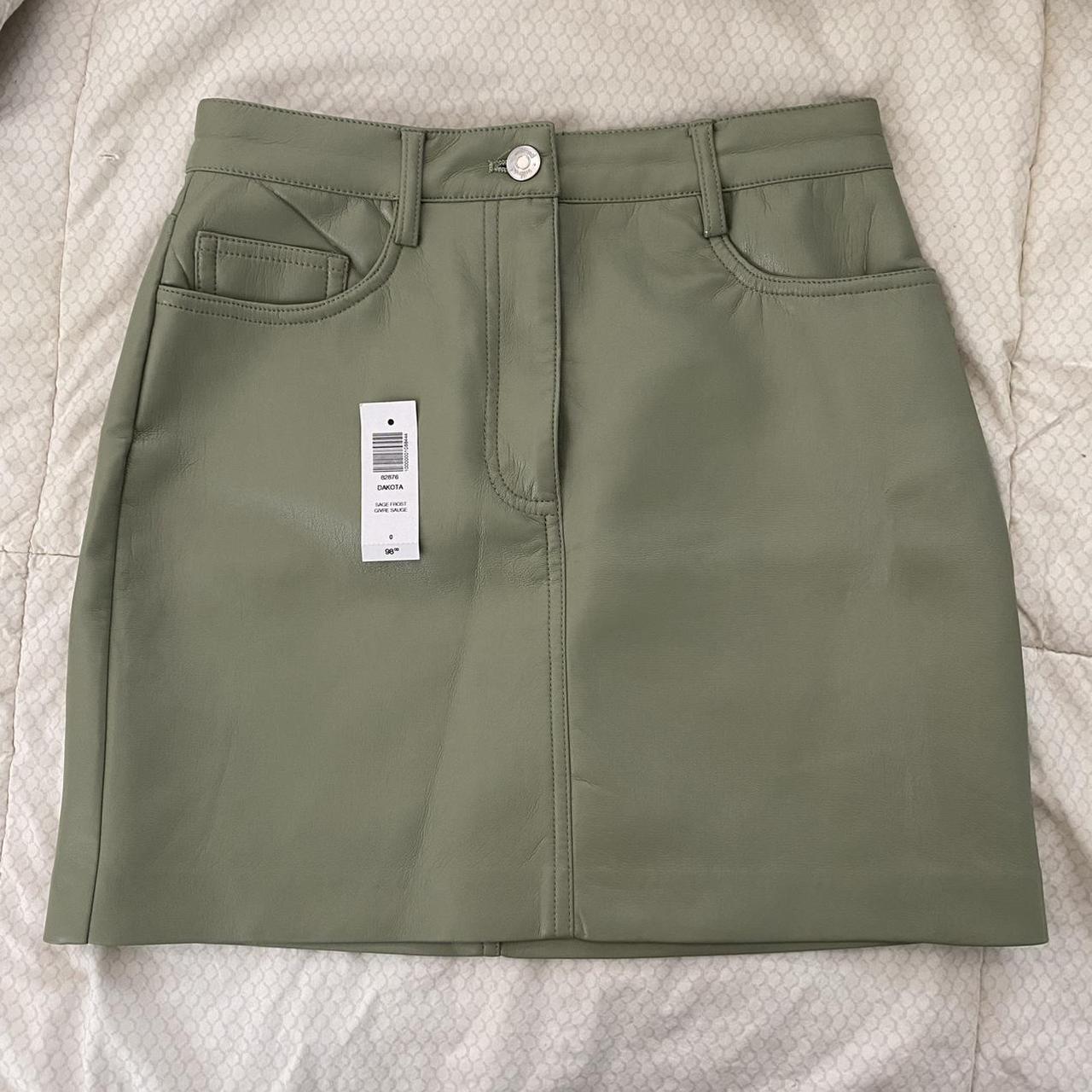 Aritzia Women's Green and Khaki Skirt | Depop