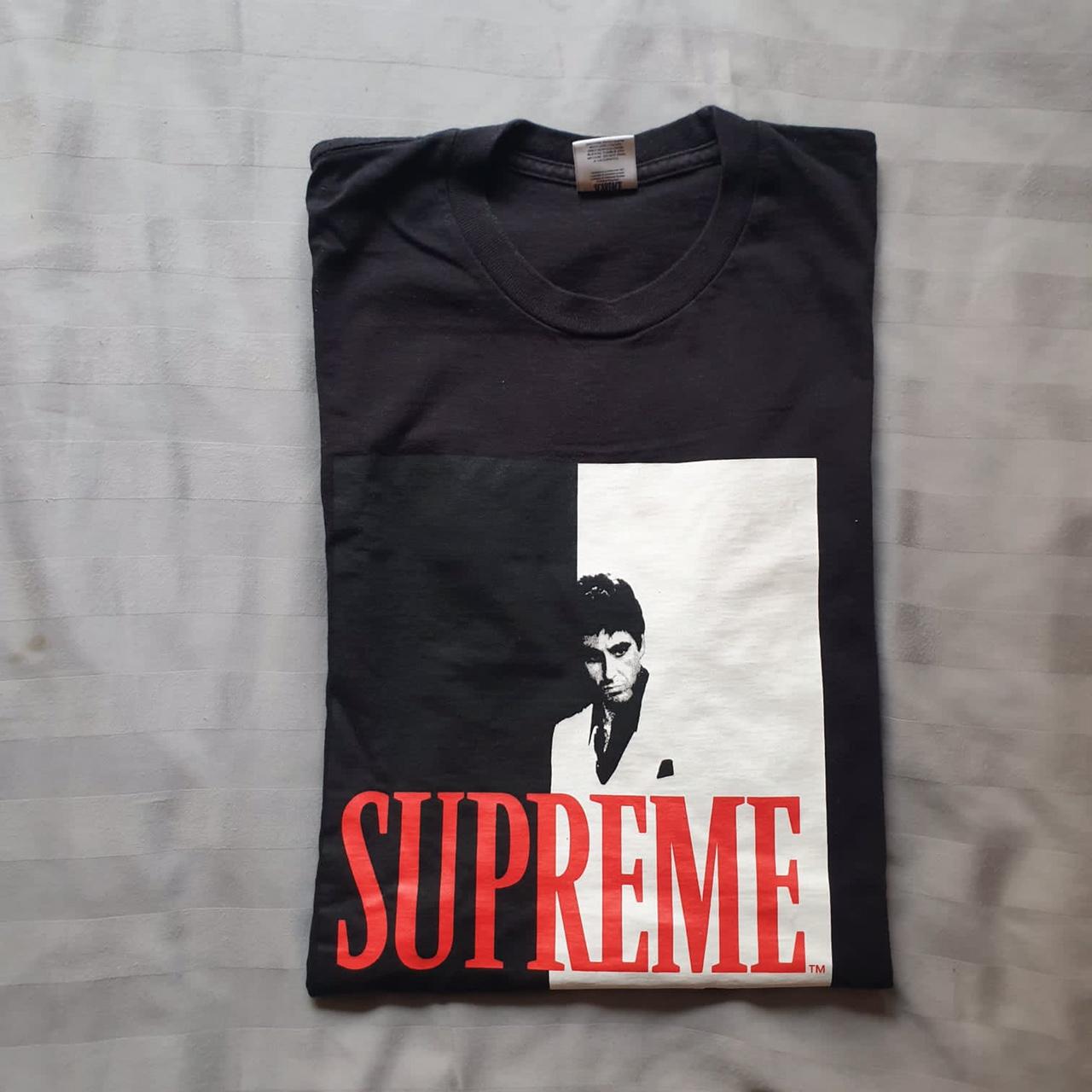 Supreme-Velvet-Swirl-Work-