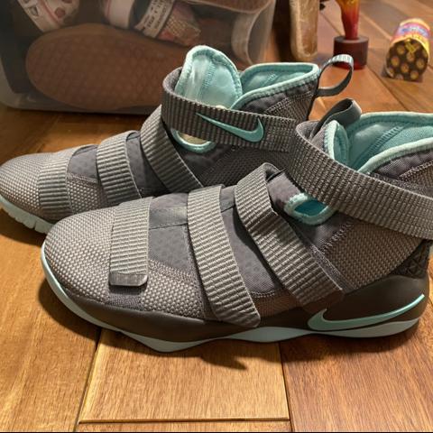 lebron soldier 11 igloo