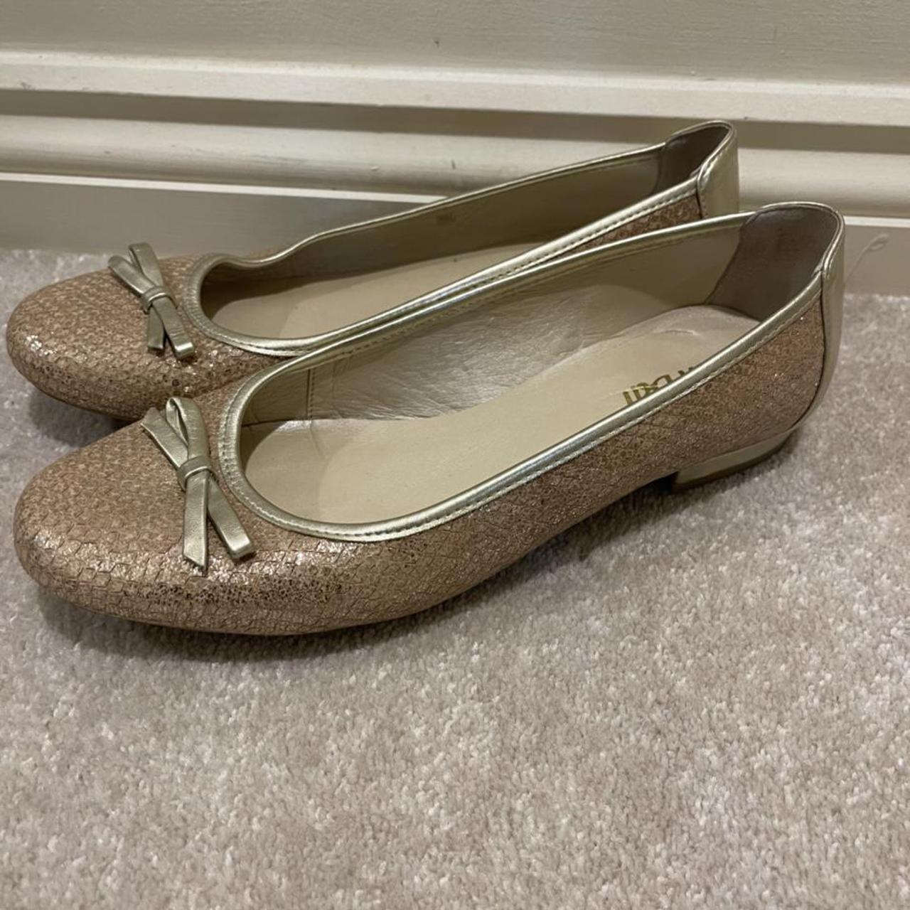 & Other Stories Women's Gold Ballet-shoes | Depop