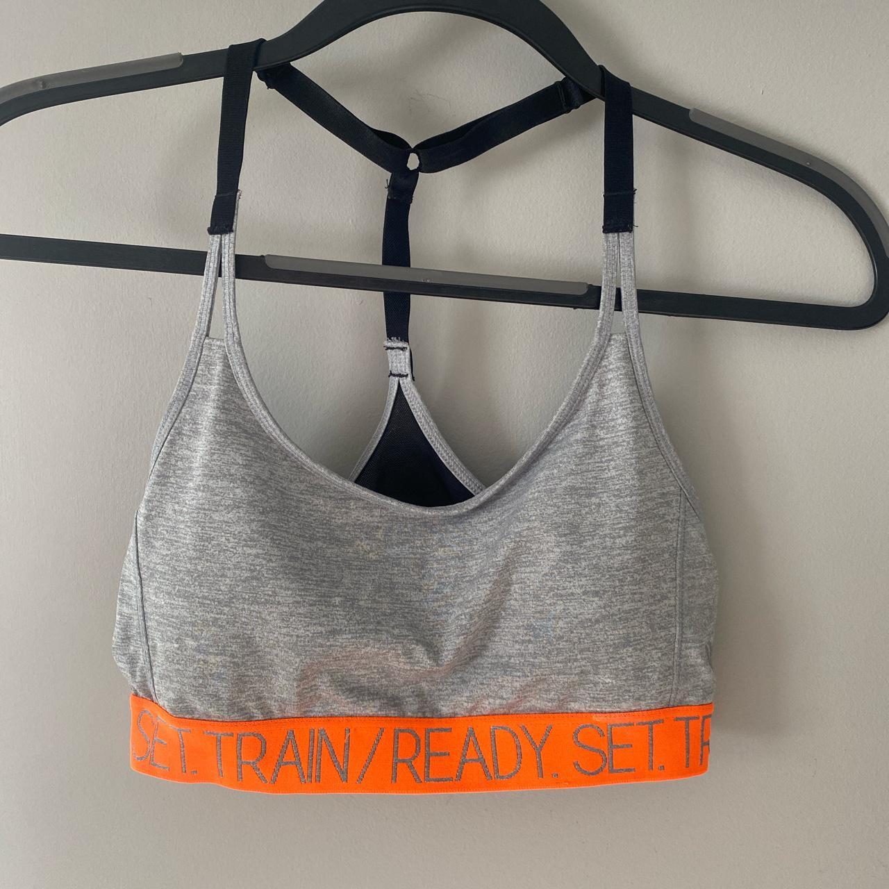 super cute and comfy forever 21 sports bra size - Depop