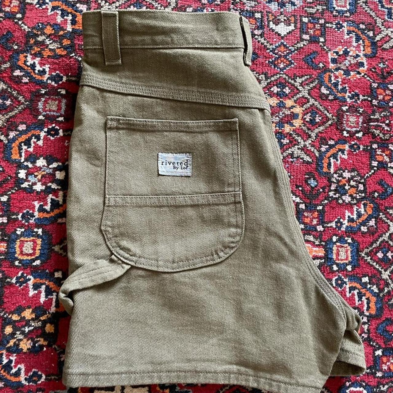 Vintage Riveted by Lee utility shorts size... Depop