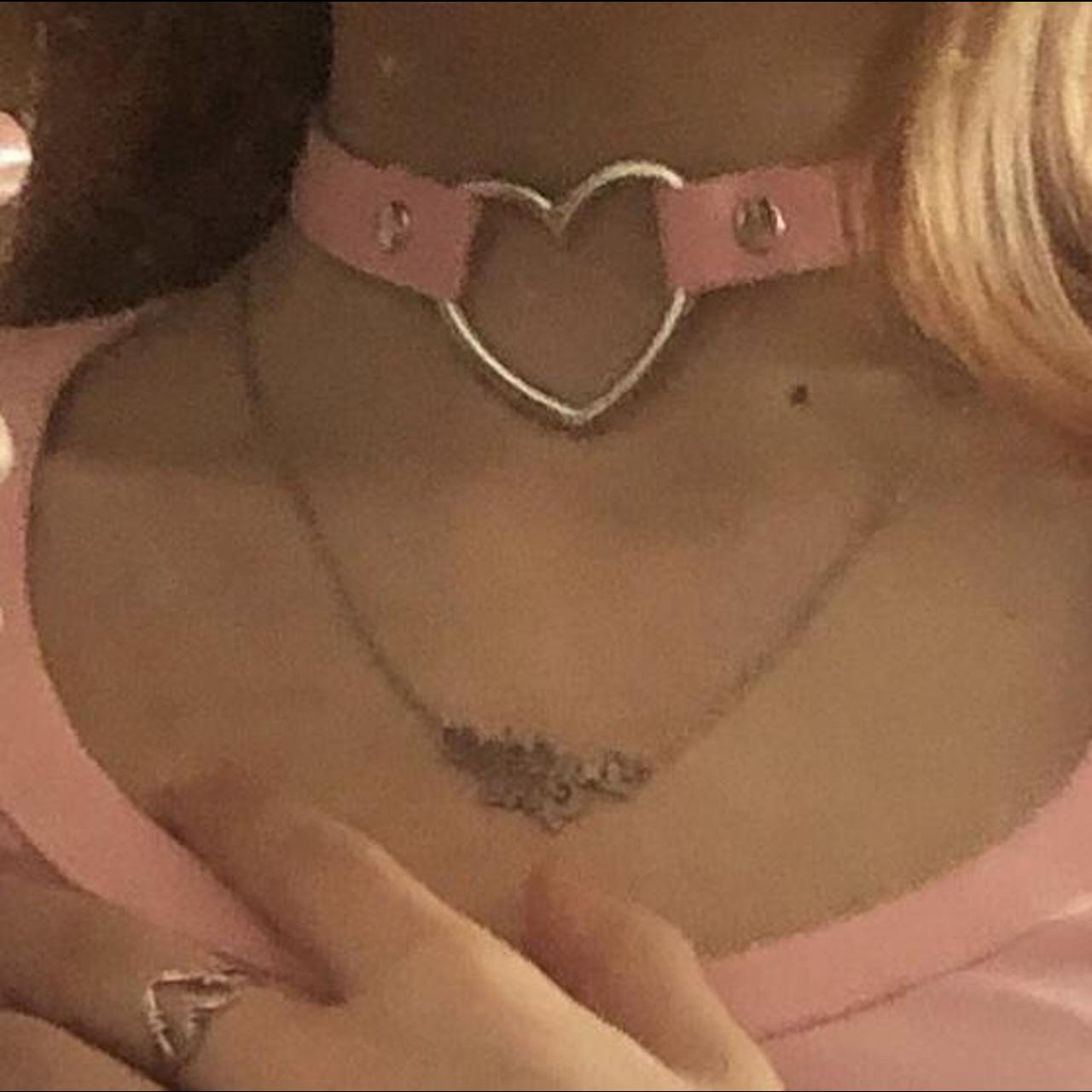 Metal sale heart choker