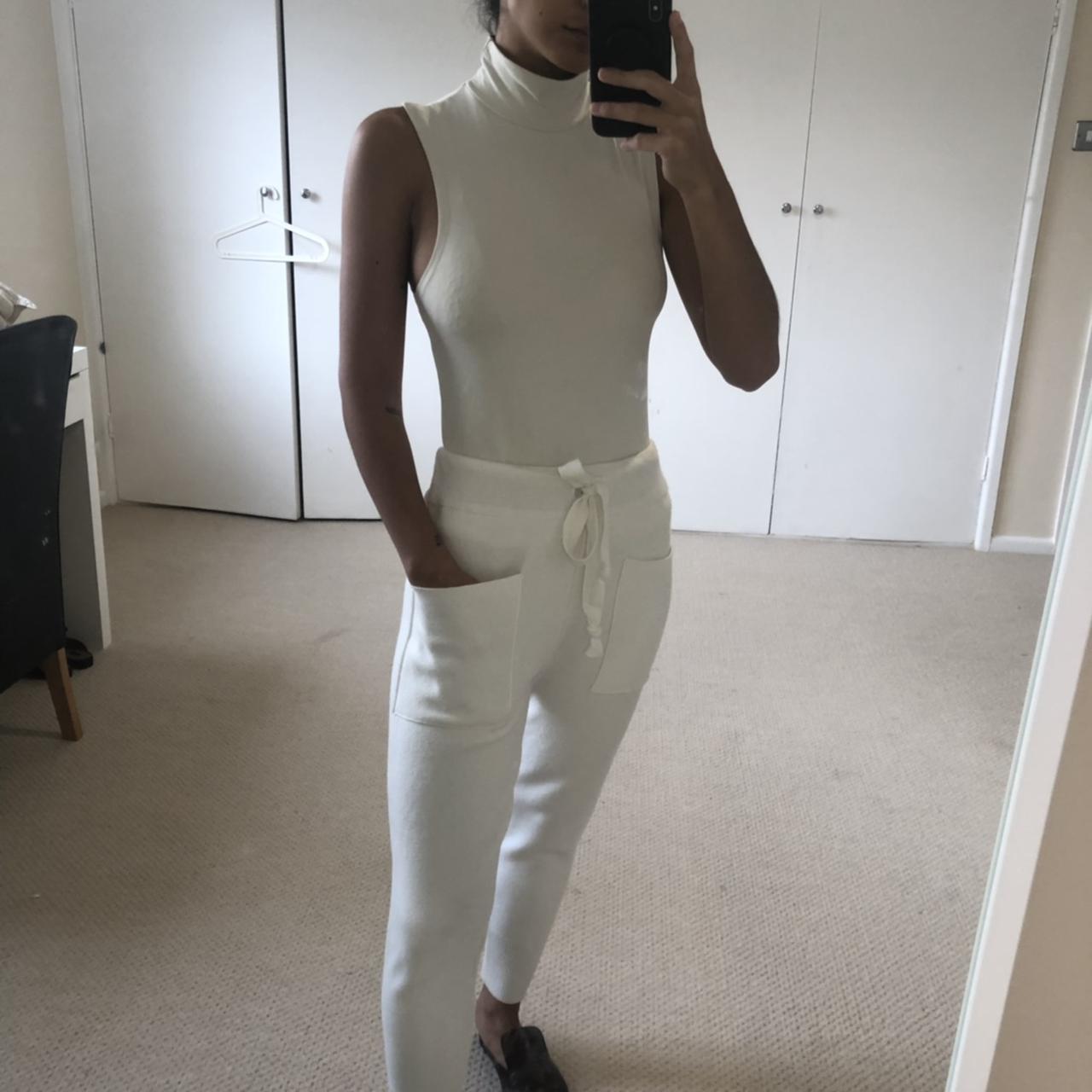 White Zara knit tracksuit bottoms with pockets and Depop