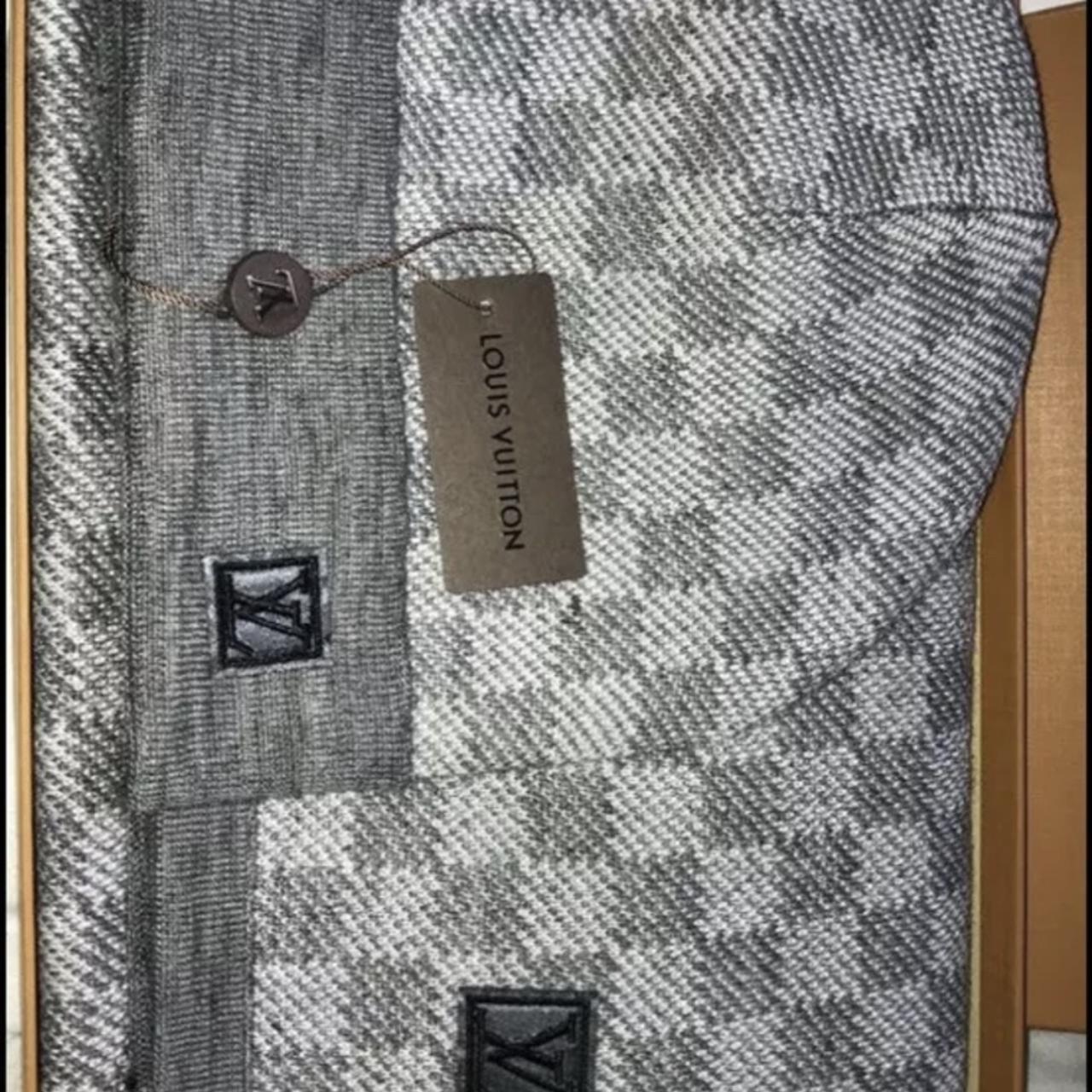 Grey Louis Vuitton set Hat and scarf No marks or - Depop