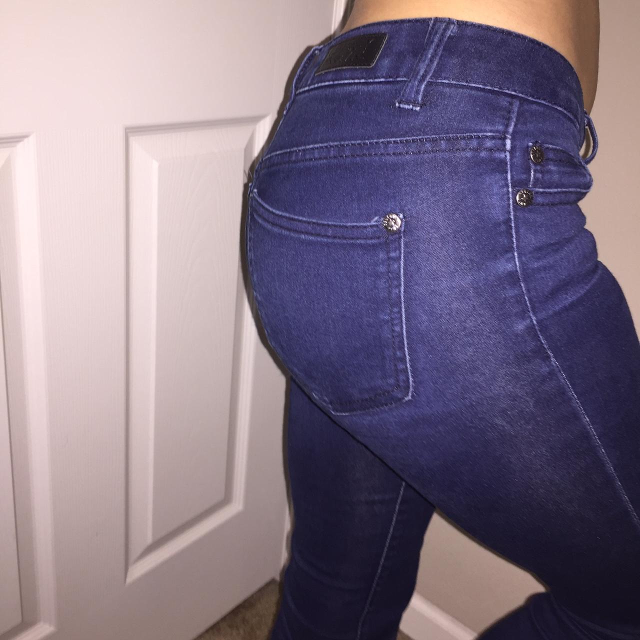 Blue jeans 🖤 Doesn't fit me anymore the way I would... Depop