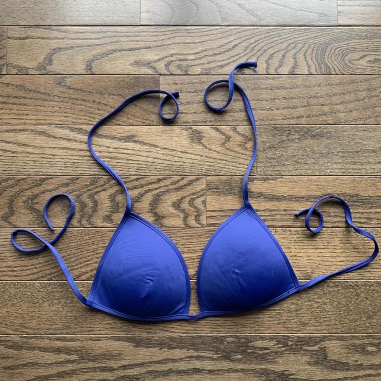 Calzedonia Women's Navy and Blue Bikiniandtankinitops Depop