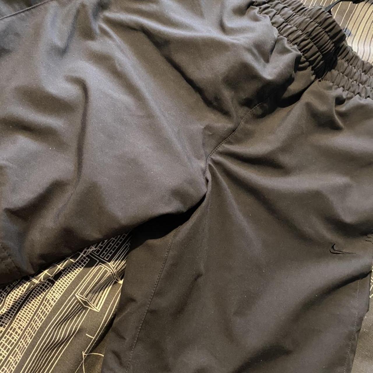 mens black nike swim shorts