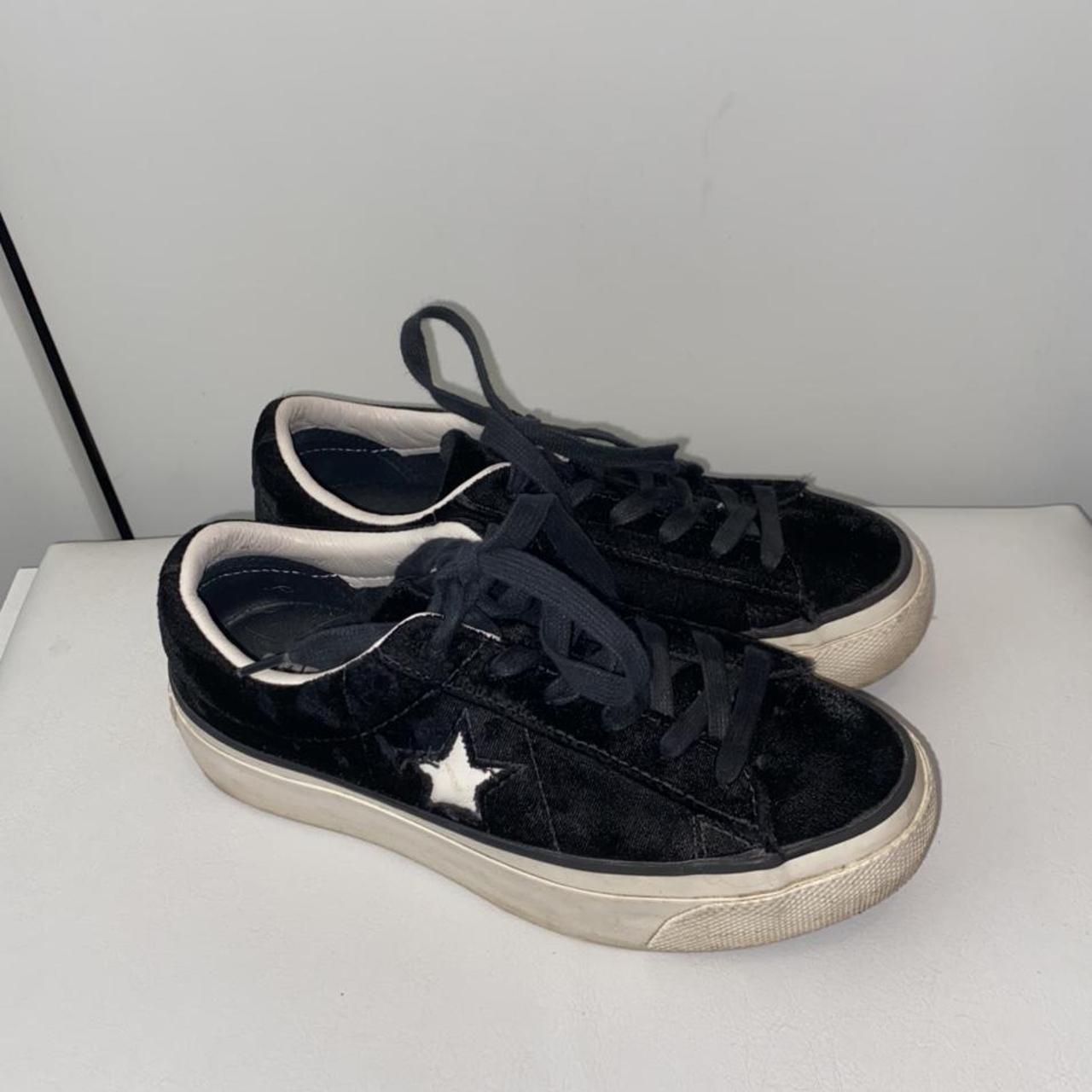 Converse hot sale platform velvet