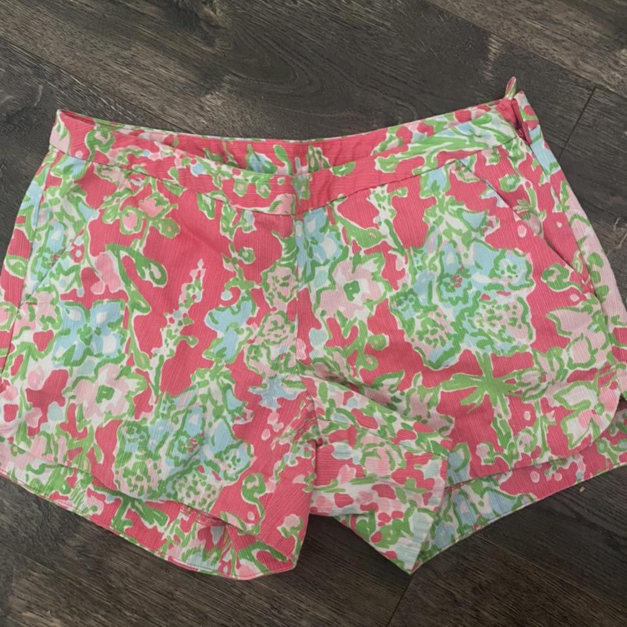 Lilly Pulitzer shorts -no stains, rips, etc. -comes... - Depop