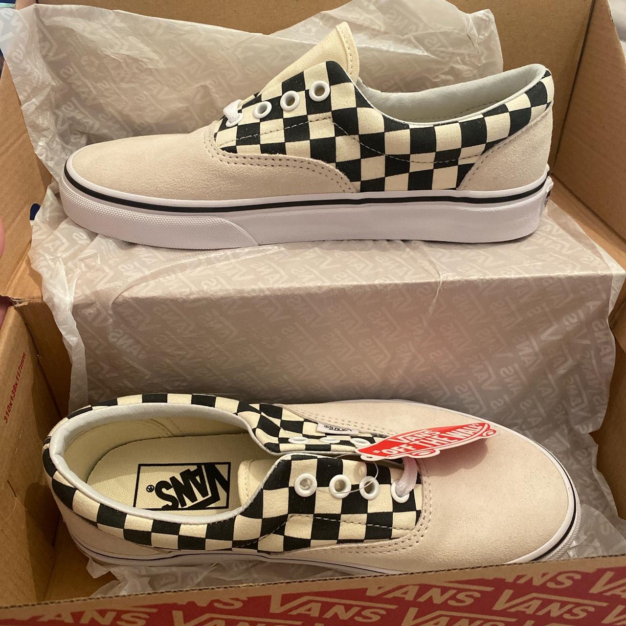 checkered vans 4.5