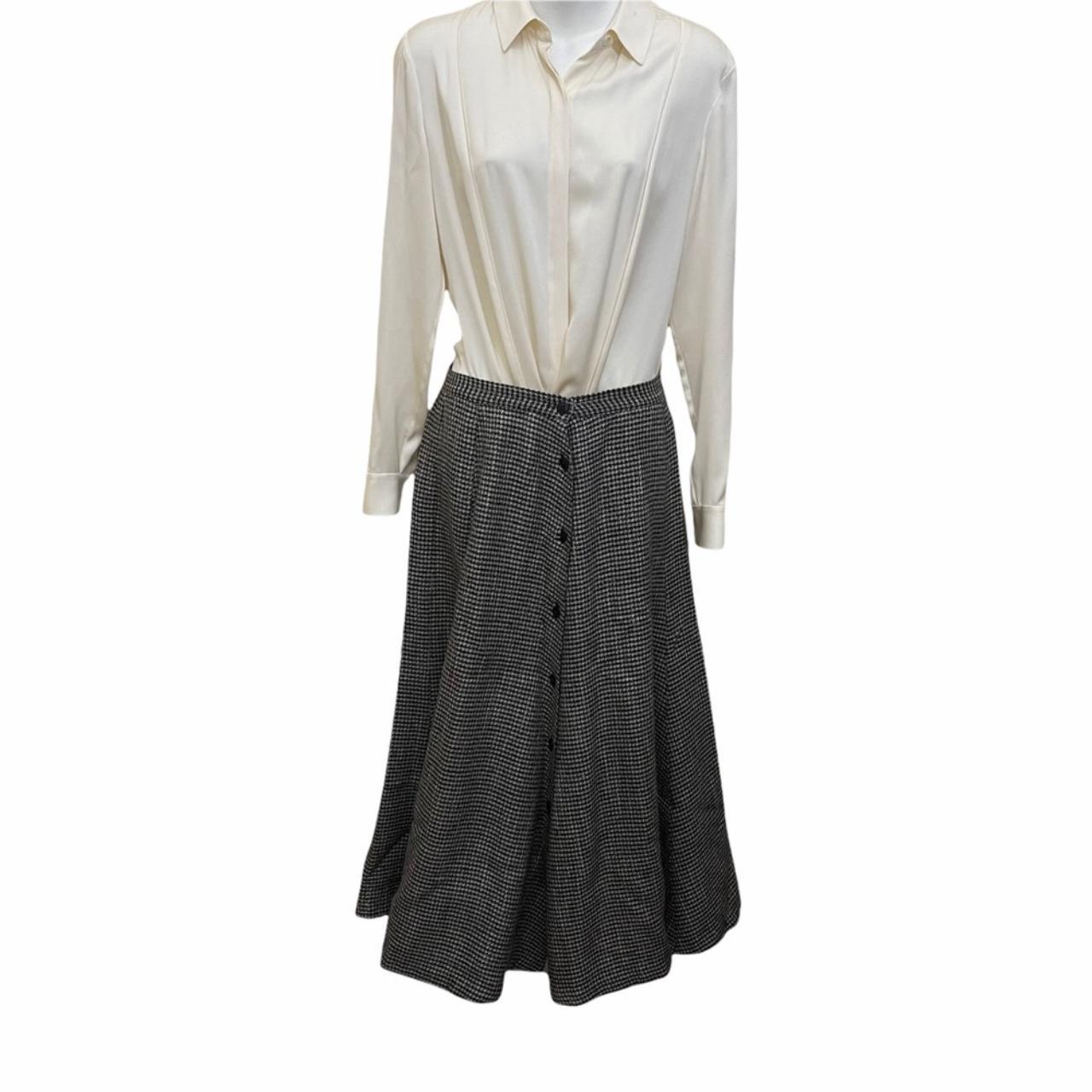 Product Image 2 - Finity Saks Fifth Avenue Skirt