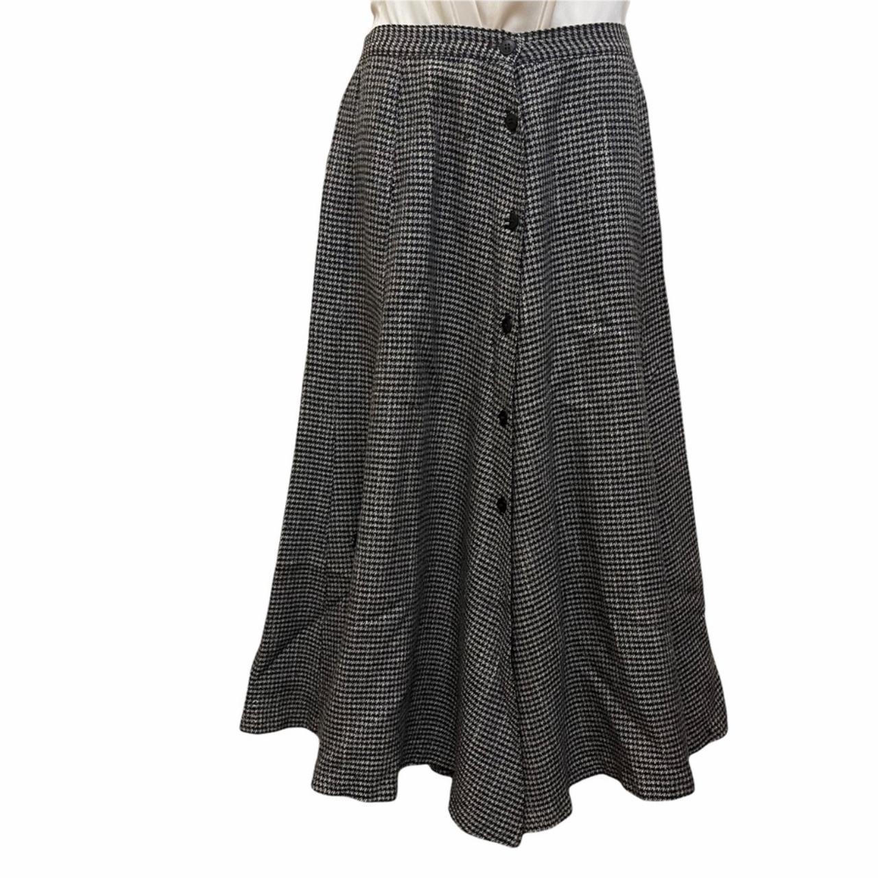A. Saks Women's Brown and Black Skirt